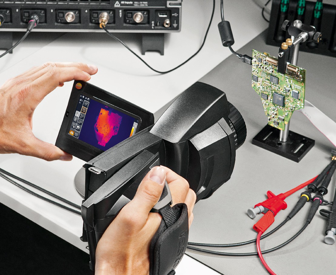 testo 870 in building thermography